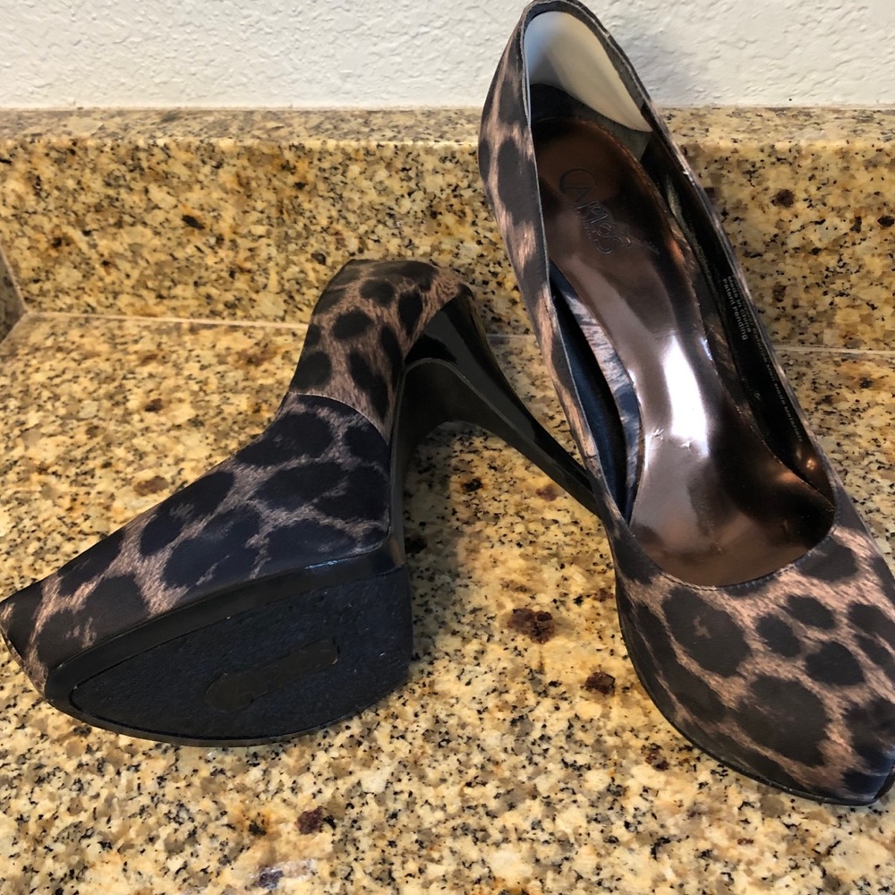 Carlos Santana Cheetah/Leopard platform heels